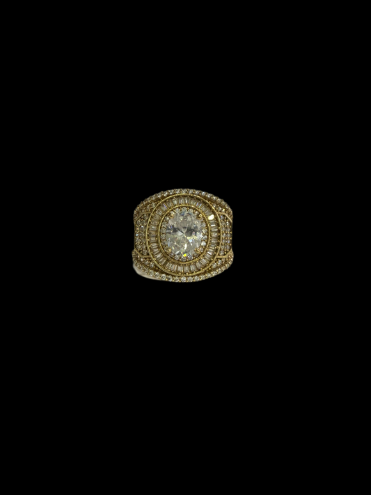 Anillo de hombre con piedras blancas