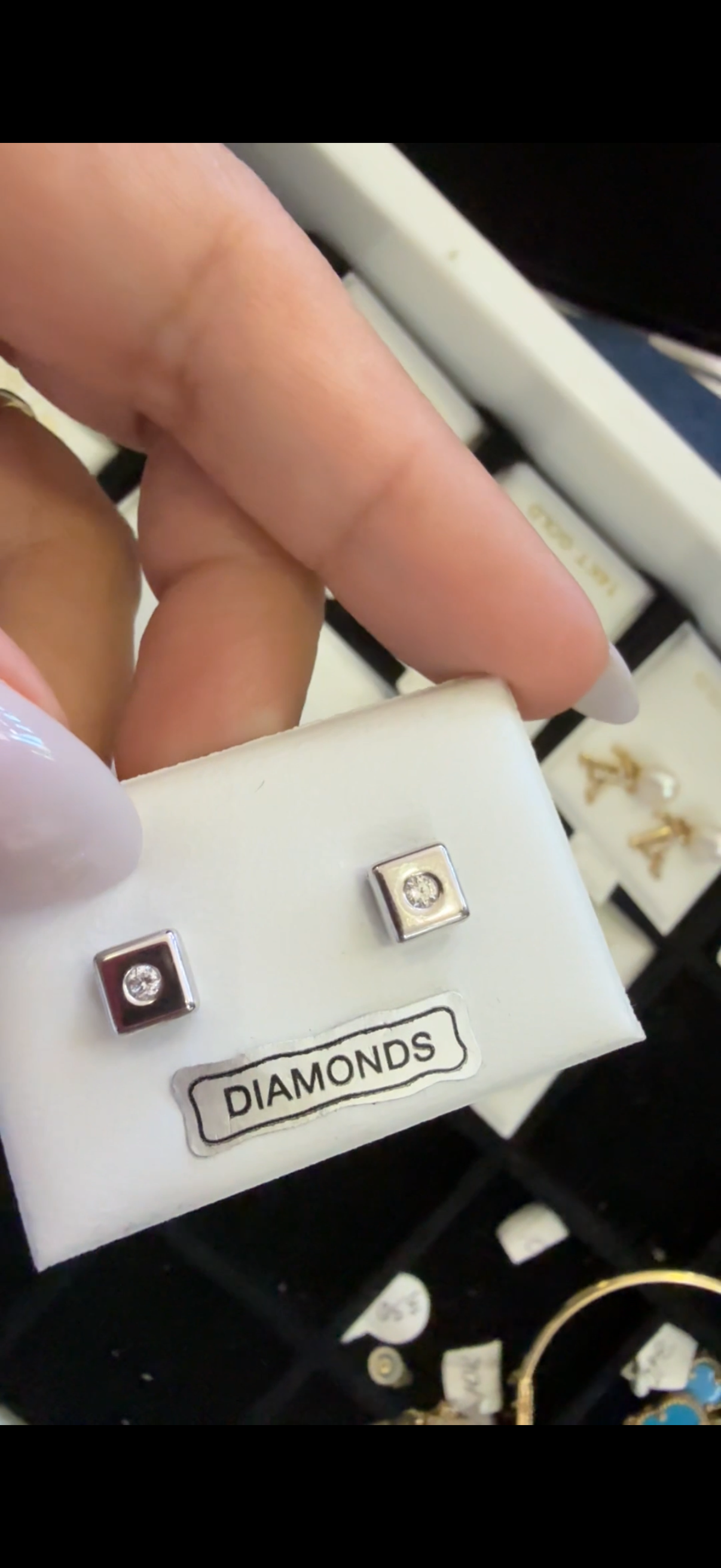 Aretes de diamante 14k