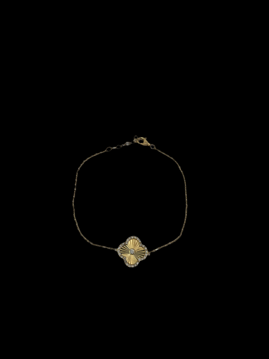 Pulsera de flor dorada