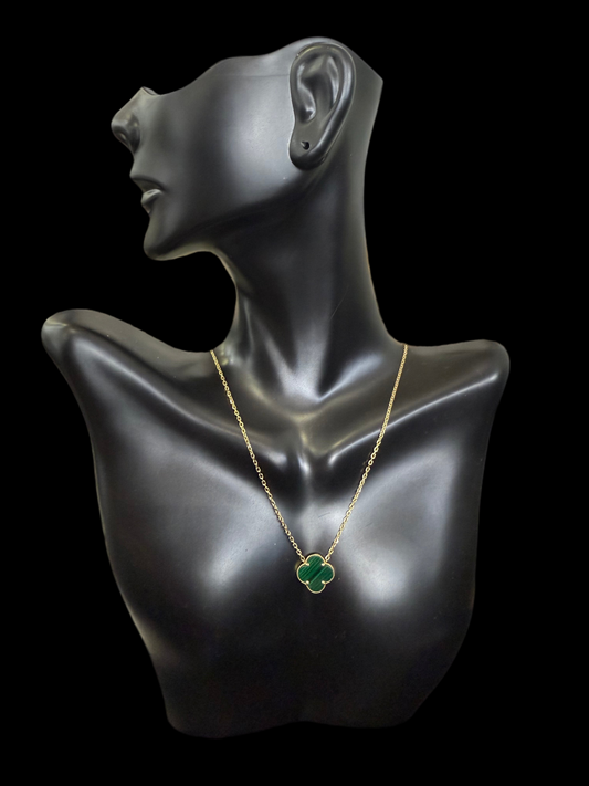 Cadena de flor verde
