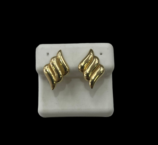 Aretes omega